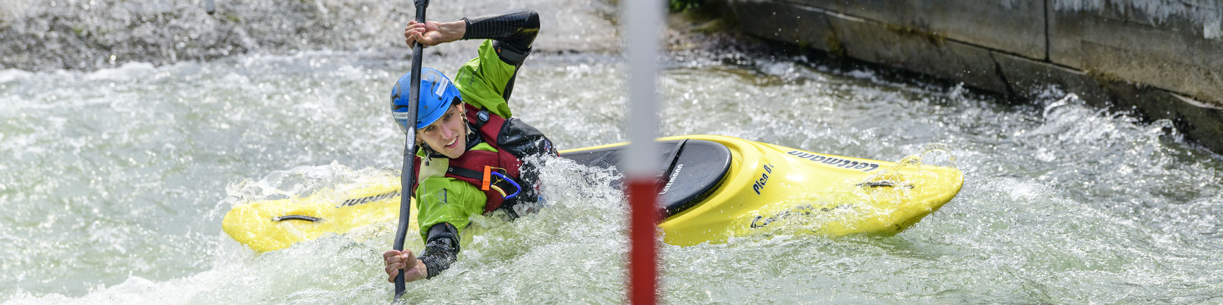 Read more about the article Eiskanal-Kayaking